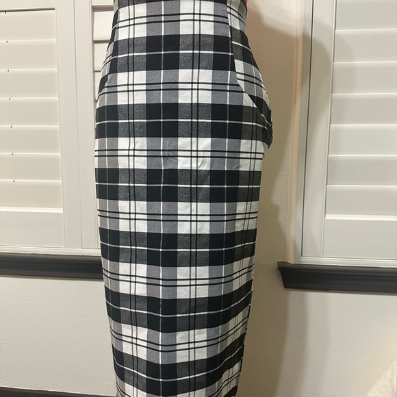 Unique Vintage Dresses & Skirts - Unique Vintage Monochrome Plaid Pencil Skirt